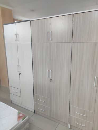 Шкафы для одежды: Шкаф Шкафы Шкафчик Шифониер Шкаф спальня шкаф для детской Шкафчик — 17