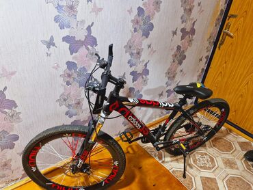 qiz velosipedi: Б/у Городской велосипед Adidas, 26", скоростей: 14, Самовывоз