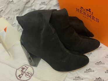 Сапоги: Очень удобные классные ботфорты от бренда HERMES Качество отличное — 7