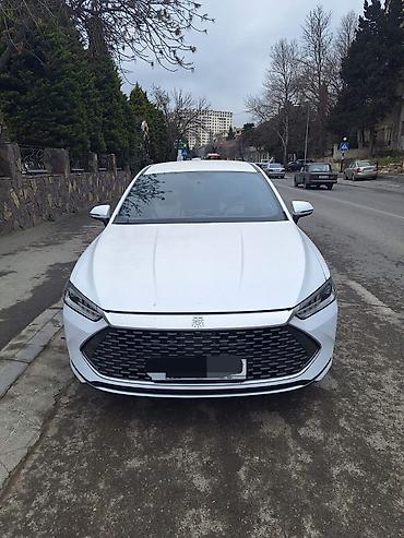 byd satilir: Taxi buraxiliw karti var 400 azn deposit qalmamaq werti ile arendaya — 1