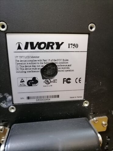 Monitori: Monitor IVORY dijagonala ekrana oko 44 cm
Ispravan dobar
 Mirjevo — 7