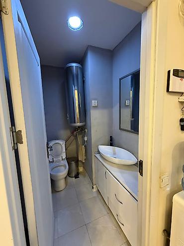 hostel 28: 28 May metrosunun yaxınlığı, AF biznes mərkəzinin 1-ci mərtəbəsində — 7