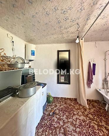 петровке: 🏠Продается дом в с. Петровка Нижняя зона, 1-линия 🟡Дом саманный 🟡 4 - — 5
