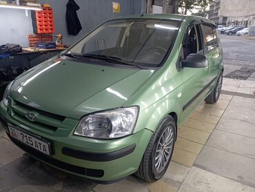 хундай элентра 2003: Hyundai Getz, 5‑дверный хэтчбек, зеленый цвет. 2005 год 1.4 объём
