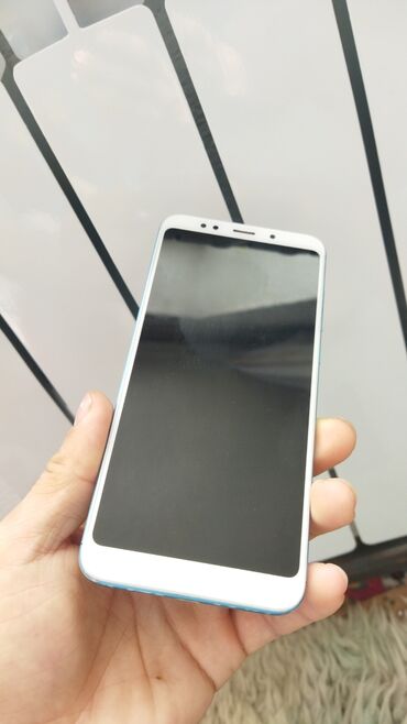 Мобильные телефоны: Xiaomi, Redmi 5 Plus, 64 ГБ