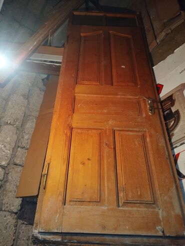 şeyf qapi: 1 ədəd qapı