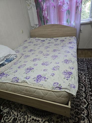 купить топчан бу: Двуспальная кровать, Б/у, С матрасом, длина - 2 см — 1