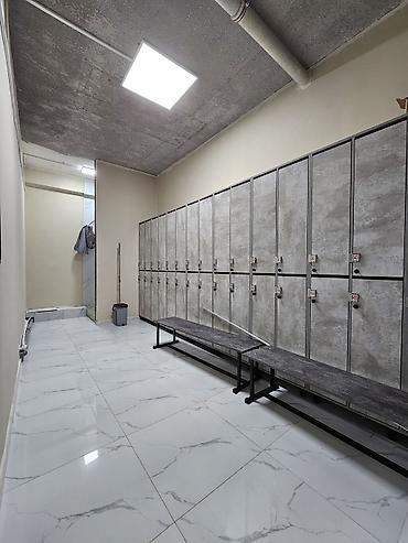 id store: Продажа офисов 420 м², С ремонтом, Многоэтажное здание, Цокольный этаж этаж — 10