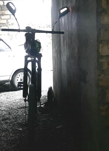 всеобщая история 6 класс учебник азербайджан: İşlənmiş Şəhər velosipedi 26"