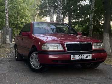 Mercedes-Benz: Mercedes-Benz W124: 1993 г., 1.8 л, Механика, Бензин, Седан