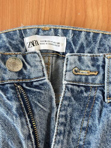 распродажа джинсы: Джинсы M (EU 38), цвет - Голубой