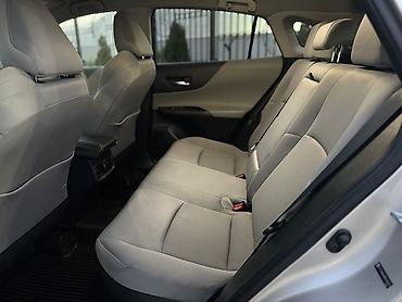 Toyota: Toyota Venza: 2021 г., 2.5 л, Вариатор, Гибрид, Кроссовер — 9