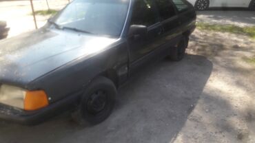 меняю дом на машину: Audi 100: 1991 г., 1.8 л, Механика, Бензин, Универсал