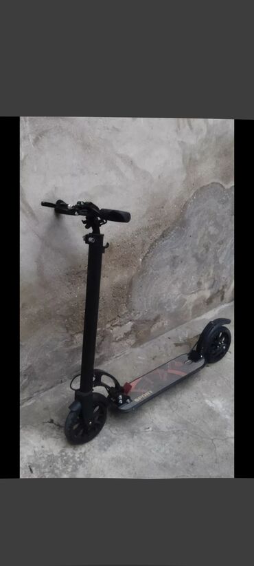 Skuter satilir 80 azn