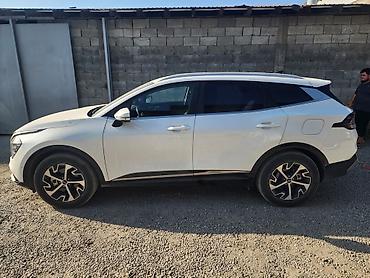 small car: Kia Sportage: 2023 г., 1.6 л, Автомат, Гибрид, Кроссовер — 5