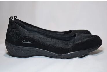 лининг зимние кроссовки: Балетки Skechers черного цвета, предназначенные для повседневного