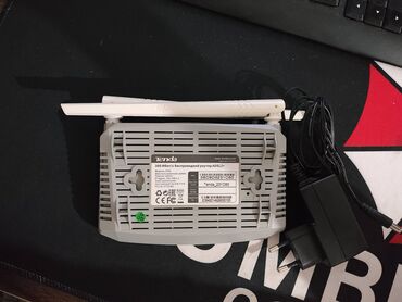 Modemlər və şəbəkə avadanlıqları: 1.DATA GPON Xpon onu fiber optik modem az işlənib-70 azn 2.Huawei — 9