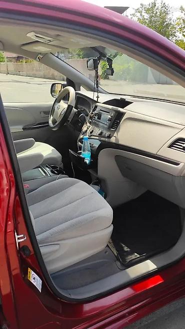 тойота сена: Toyota Sienna: 2010 г., 3.5 л, Автомат, Минивэн — 5