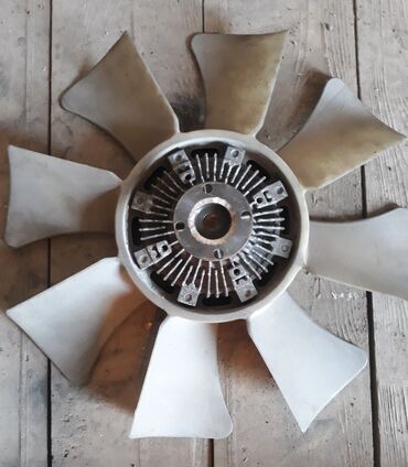 Другие автозапчасти: Запчасти — 4