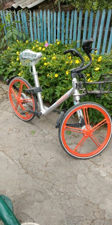 коляска для велосипеда: Продаю не убиваемый велосипед в очень очень хорошем состоянии на