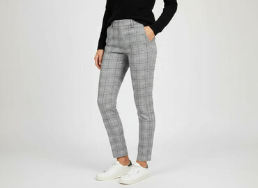 materiałowe spodnie w kratkę: Skinny, Spodnie materiałowe damskie, rozmiar M