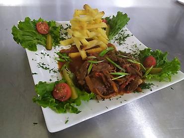 Повара: Ющю работу . Повар универсал.Стаж имеется.
С ежедневным расчётом — 9