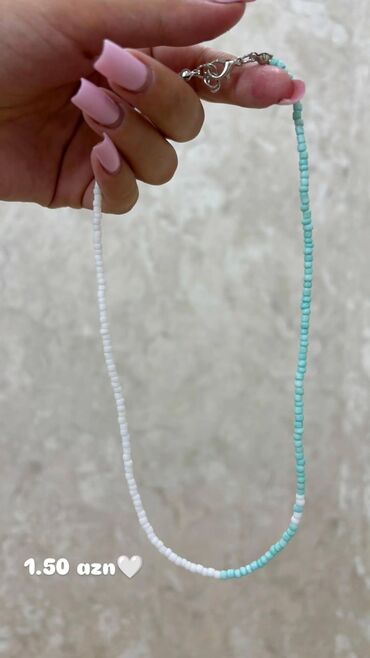 Boyunbağılar: Rəngarəng muncuq əl işi boyunbağılar. ətraflı məlumat və çatdırılma — 13