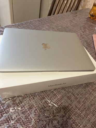 купить ноутбук в ломбарде: Ультрабук, Apple, 8 ГБ ОЭТ, 13.3 "
