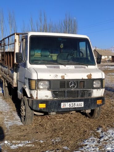 Легкий грузовой транспорт: Легкий грузовик, Mercedes-Benz, Стандарт, 3 т, Б/у