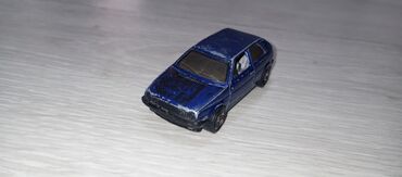 машинки игрушки для мальчиков: Коллекционный Volkswagen Golf mk2 1989года выпуска произведено в
