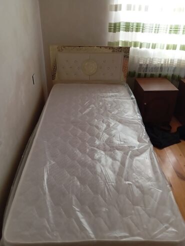 kravatlar qiymeti: Б/у, Односпальная кровать, С подъемным механизмом, С матрасом, Без выдвижных ящиков, Азербайджан