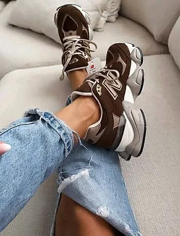 Patike: NB 9060 A klasa 
Cena: 5100
Brojevi: 36-40
PS✨ — 8