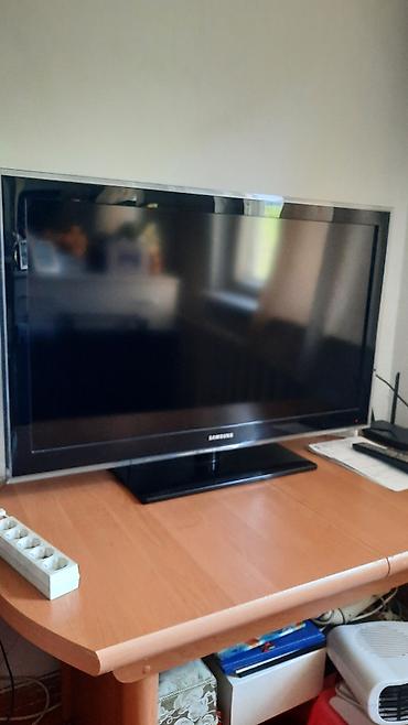 cd disk: TV "SAMSUNG" - 42" с пультом. В отличном состоянии. Разрешением — 2