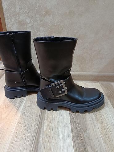 Çəkmələr: Çəkmə, Stradivarius, Ölçü: 39, rəng - Qara, Yeni — 3