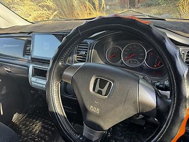 srs: Honda Stepwgn: 2003 г., 2.4 л, Автомат, Бензин, Минивэн — 4
