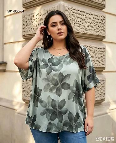 eu 54: 07. Tunike za punije
XL 2XL 3XL
2.600 dinara H — 3
