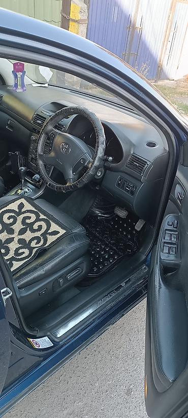 тонир: Toyota Avensis: 2004 г., 2 л, Автомат, Бензин, Лифтбек — 10