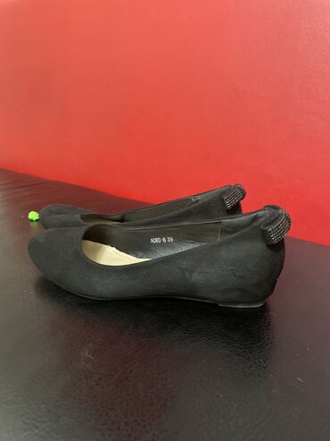 обувь jordan: Туфли 39, цвет - Черный