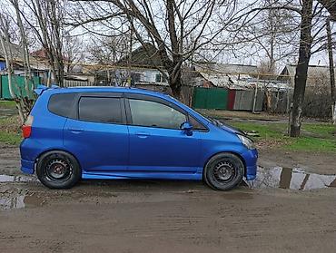 Honda: Honda Fit: 2004 г., 1.3 л, Вариатор, Хэтчбэк — 5