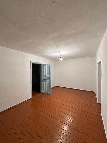 pro group: 2 комнаты, 42 м², 2 этаж, Старый ремонт — 1