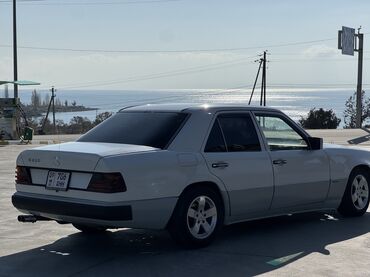 Mercedes-Benz: Mercedes-Benz W124: 1991 г., 2.3 л, Бензин, Седан at lalafo.kg — 12 Mercedes-Benz: Mercedes-Benz W124: 1991 г., 2.3 л, Бензин, Седан — 12