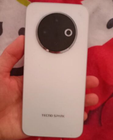 tecno camon 30 premier 5g qiymeti: Tecno Spark 30C, 128 ГБ, цвет - Белый, Отпечаток пальца, Две SIM карты, Сенсорный