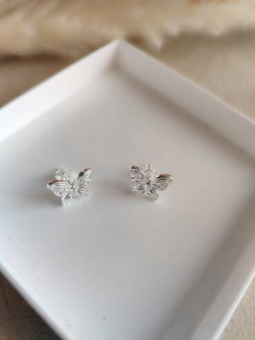 mindjuse sa biserom: Screwback earrings, Material: Silver at lalafo.rs mindjuse sa biserom: Screwback earrings, Material: Silver