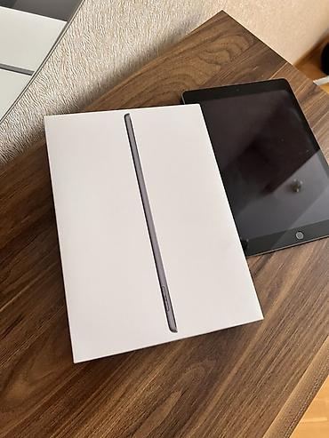куплю холодильник бу в рабочем состоянии: Apple iPad 9-cu nəsil, Wi‑Fi, 64 GB (Space Gray) Xüsusiyyətlər: - — 2