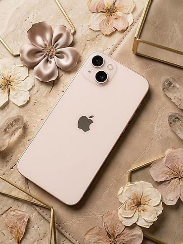 IPhone 13, Б/у, 128 ГБ, Розовый, Защитное стекло, 88 %
