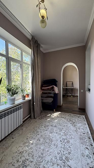 меняю на бизнес: 🏡 Продаётся крепкий двухэтажный дом в перспективном районе! Очень — 10