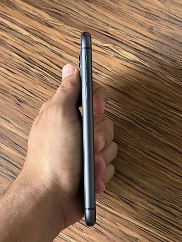 Apple iPhone: IPhone 11, 128 GB, Qara, Simsiz şarj — 7