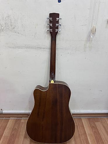 Gitaralar: Cort AD880 CE NS Elektro akustik gitara Ekvalayzeri işləyir Üstündə — 2