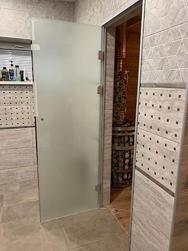 Стеклянные двери на заказ: Стеклянная дверь на заказ, Межкомнатная, Для частного дома, Одностворчатая, Распашная, Гарантия, Бесплатный замер, Бесплатная доставка — 9