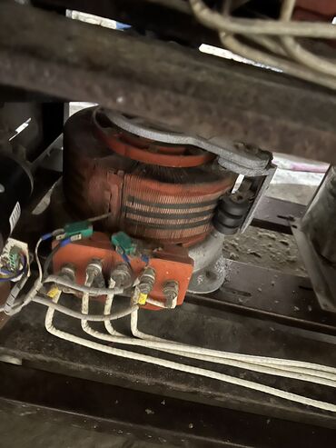 Gərginlik stabilizatorları: İşlənmiş, Sənaye üçün, 3 faza, Gərginliy stabilizatoru, 220/380 V, Ünvandan götürmə -da lalafo.az — 6 Gərginlik stabilizatorları: İşlənmiş, Sənaye üçün, 3 faza, Gərginliy stabilizatoru, 220/380 V, Ünvandan götürmə — 6